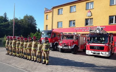 Strażacy z KP PSP Wołów oddali hołd strażakowi